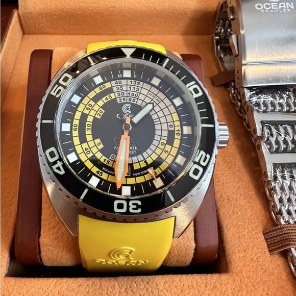 Ocean Crawler Core Diver Yellow Decompression Dial Rubber band Limited Edition
